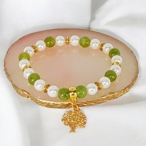 HP🎉Peridot Mother of Pearl Bracelet with Tree Charm Garden Girl Birthstone Y2k